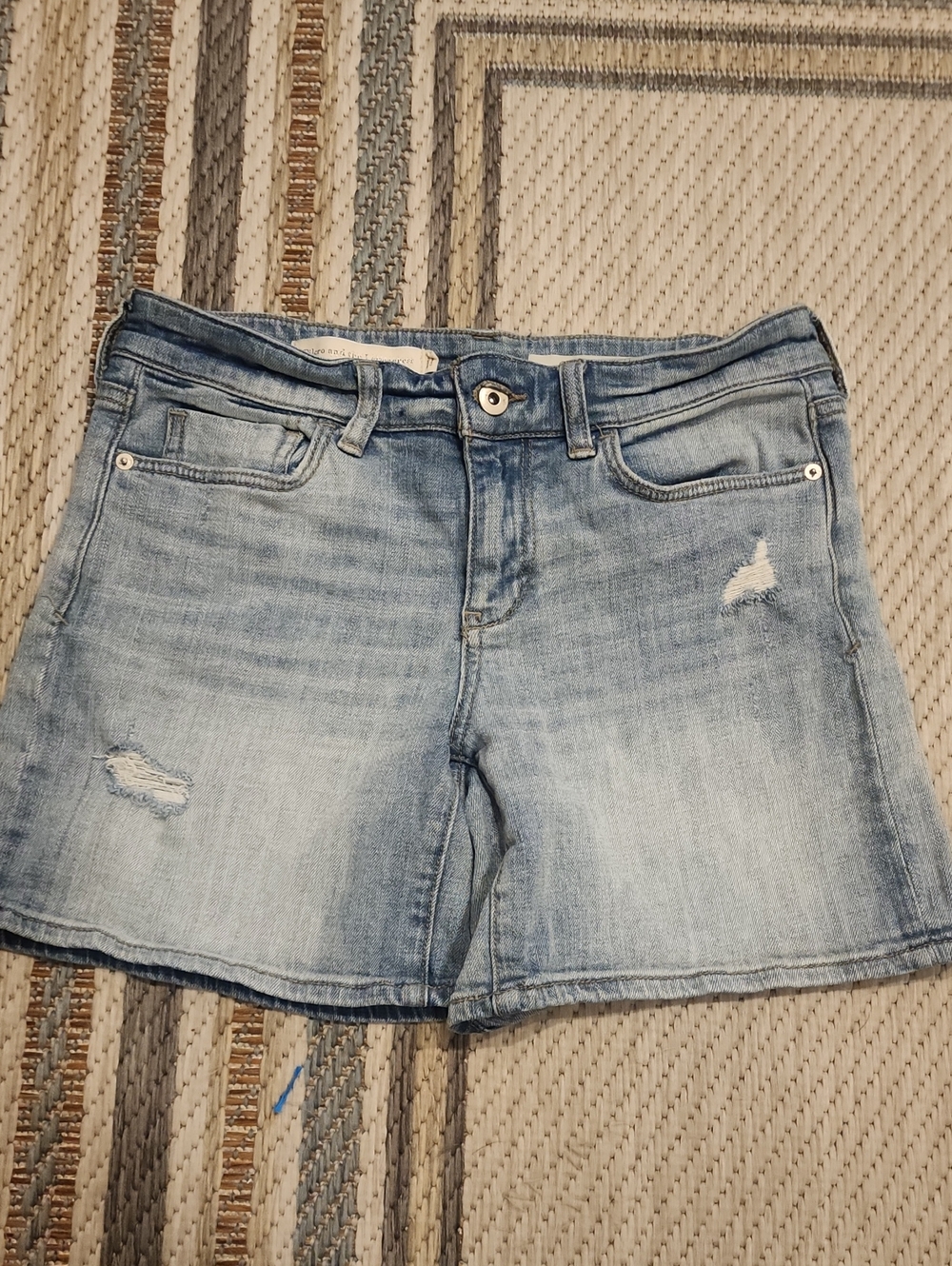 Anthropologie Light Blue Distressed Denim Shorts - Picture 1 of 10